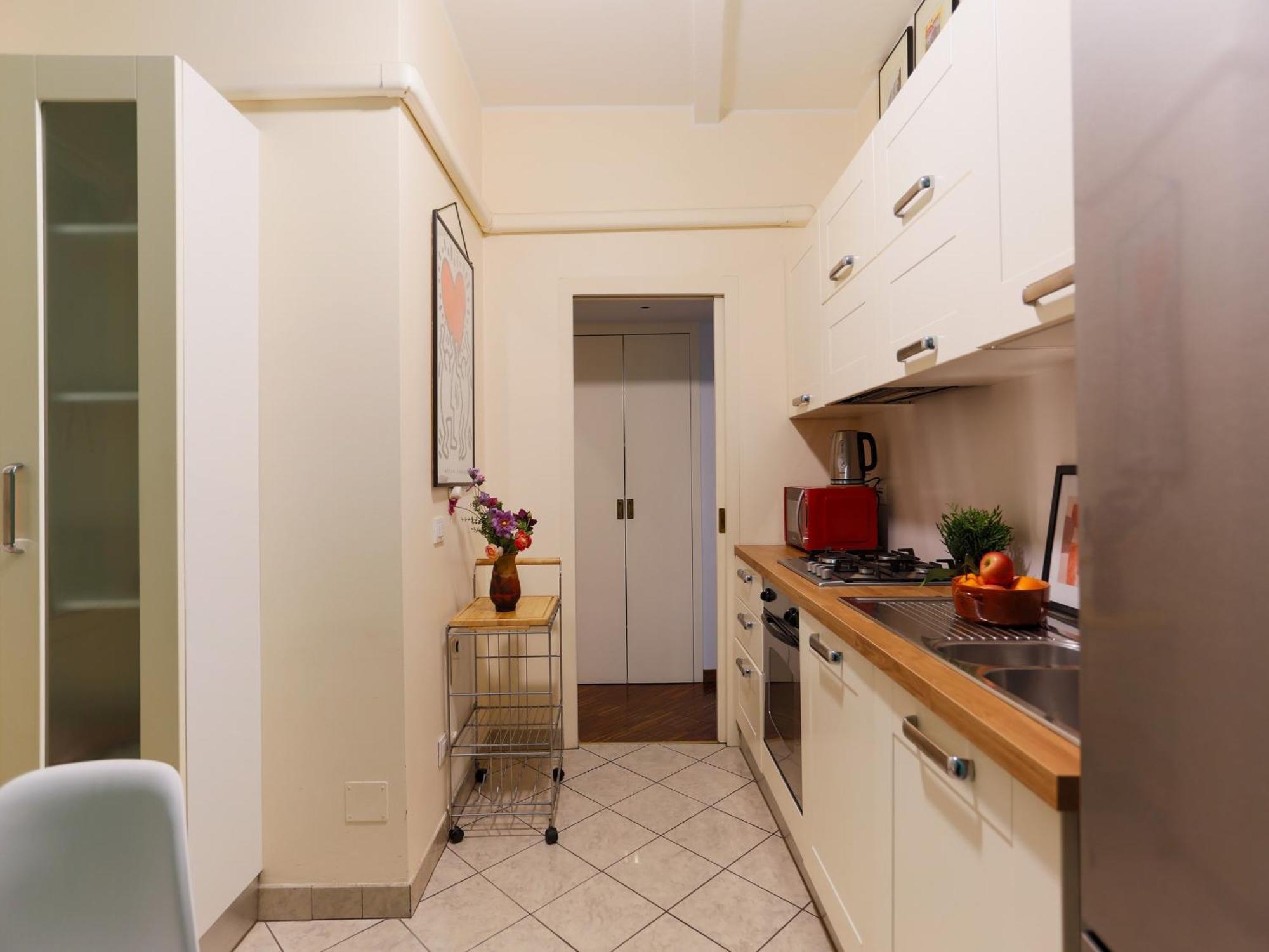 The Best Rent - Spacious One-Bedroom Apartment Near The Columns Of San Lorenzo 밀라노 외부 사진